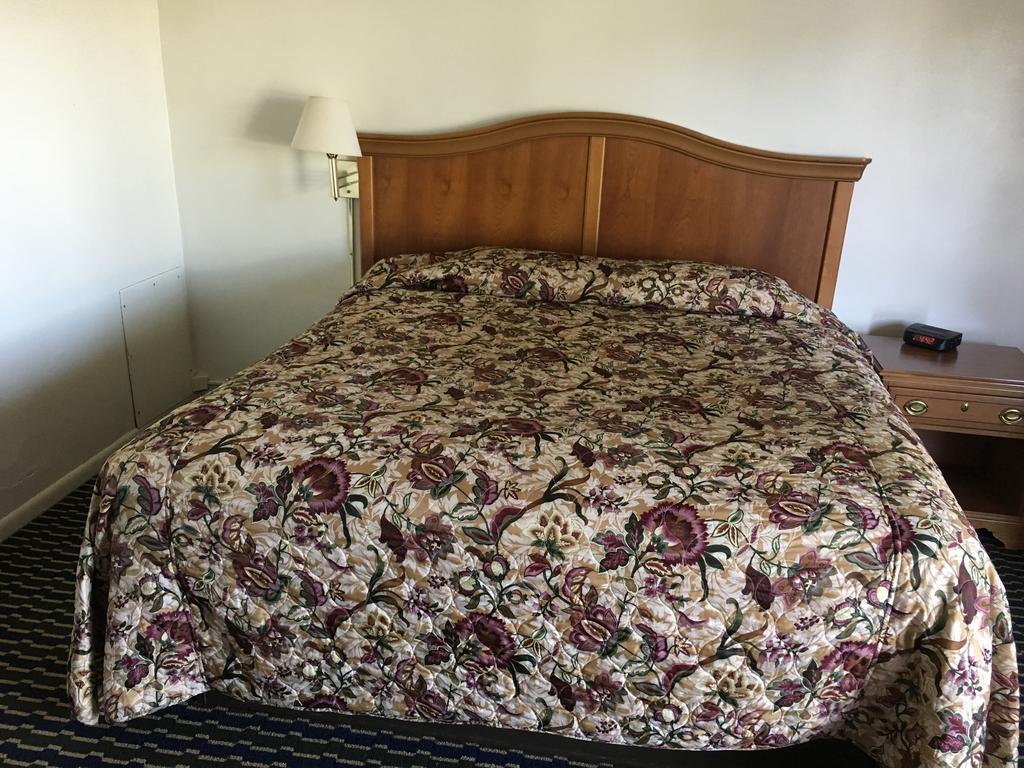 Seaway Motel Roosevelt Park Luaran gambar