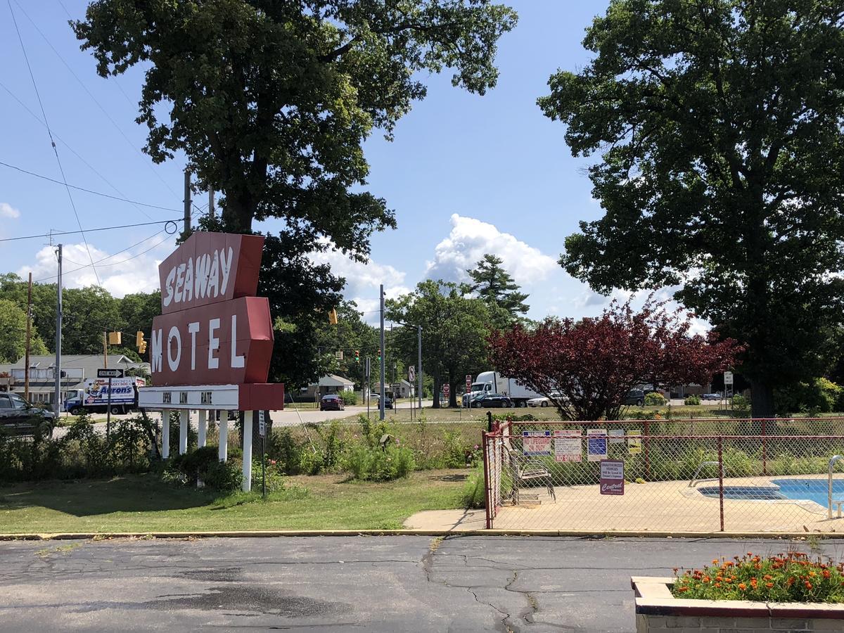 Seaway Motel Roosevelt Park Luaran gambar