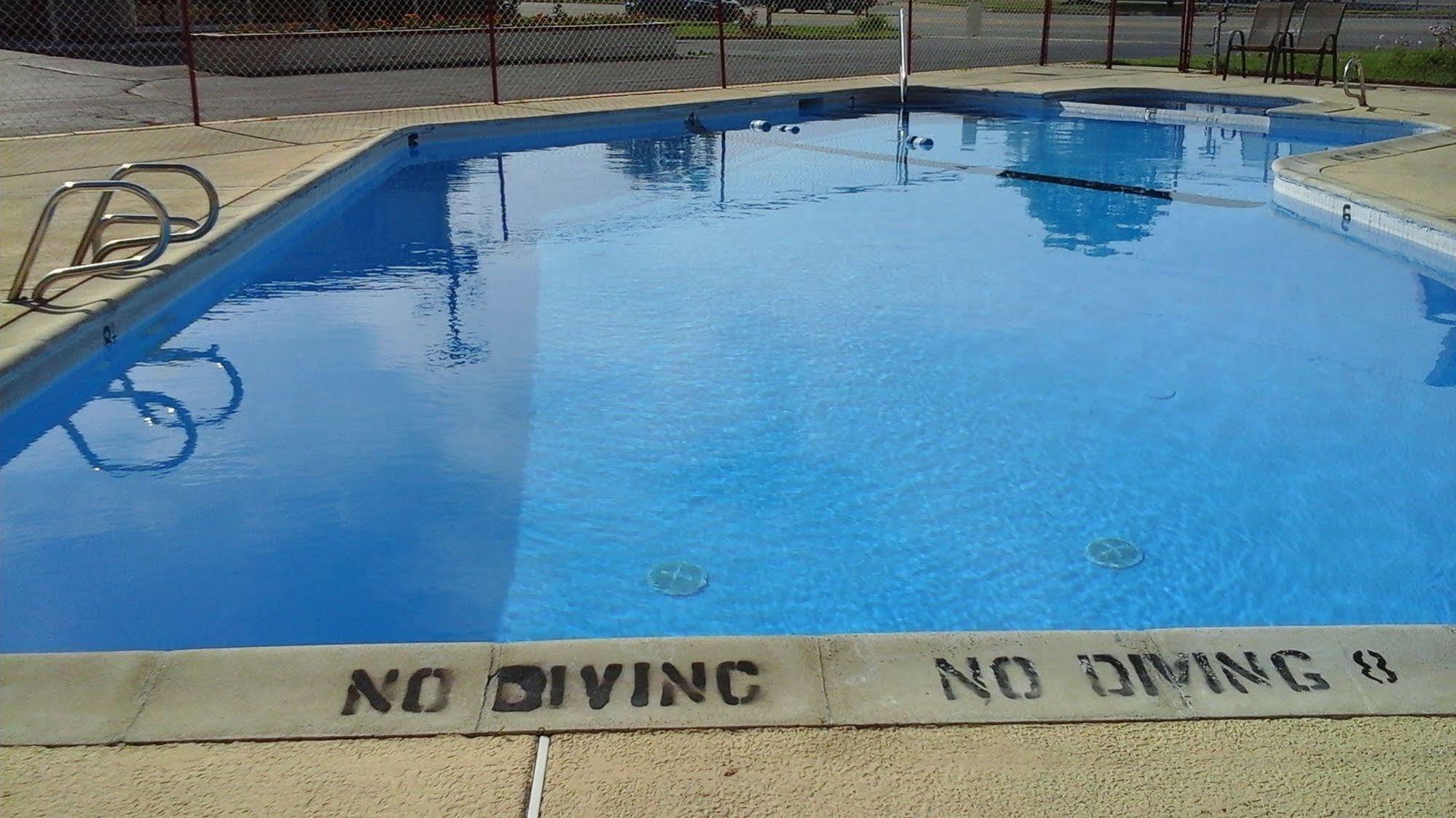 Seaway Motel Roosevelt Park Luaran gambar